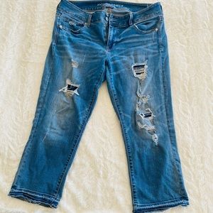 💙Womens American Eagle Super Stretch Artist Crop Jeans! Size 16.💙